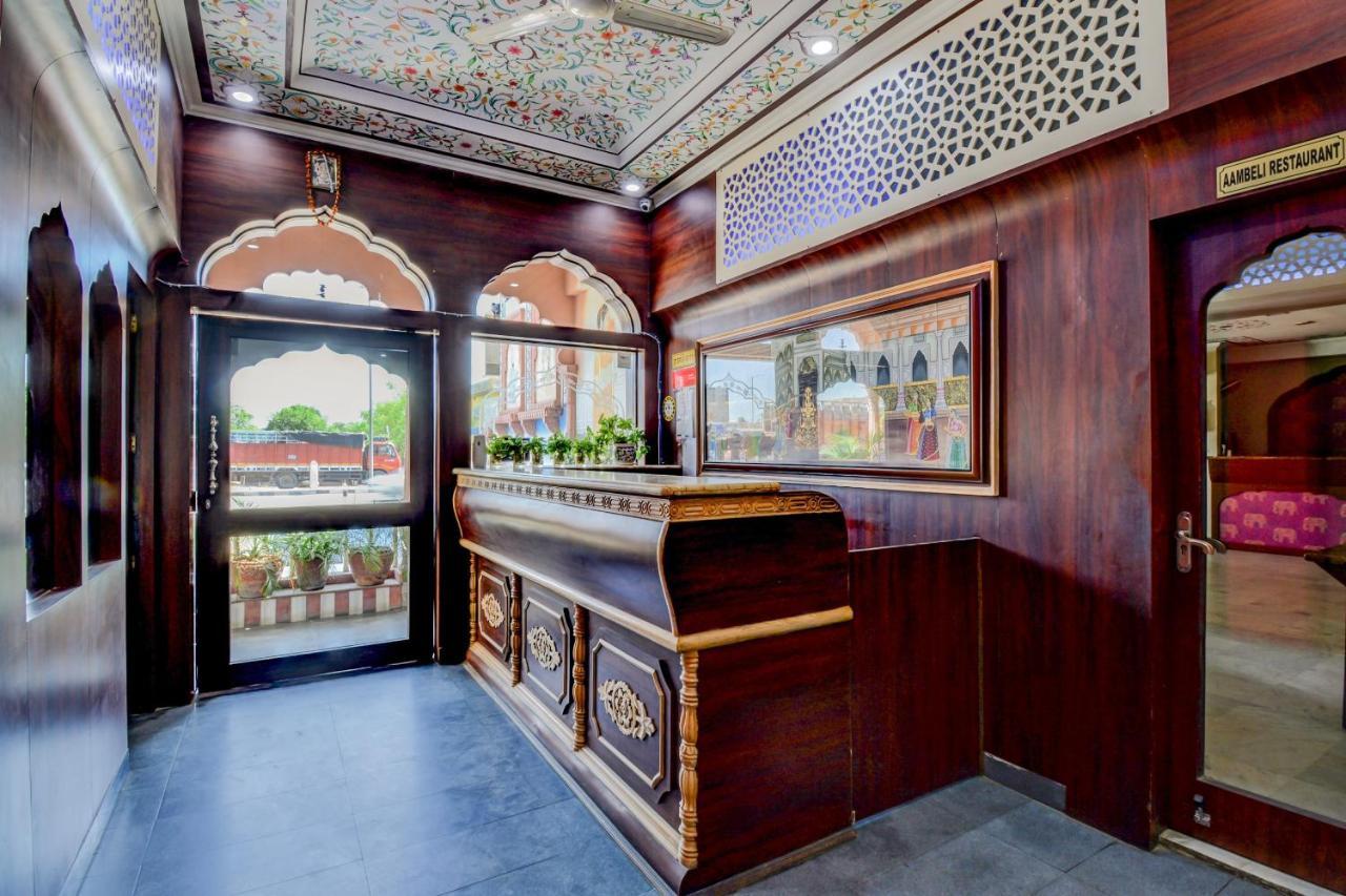 ג'איפור Oyo 22400 Hotel Lichana Haveli מראה חיצוני תמונה