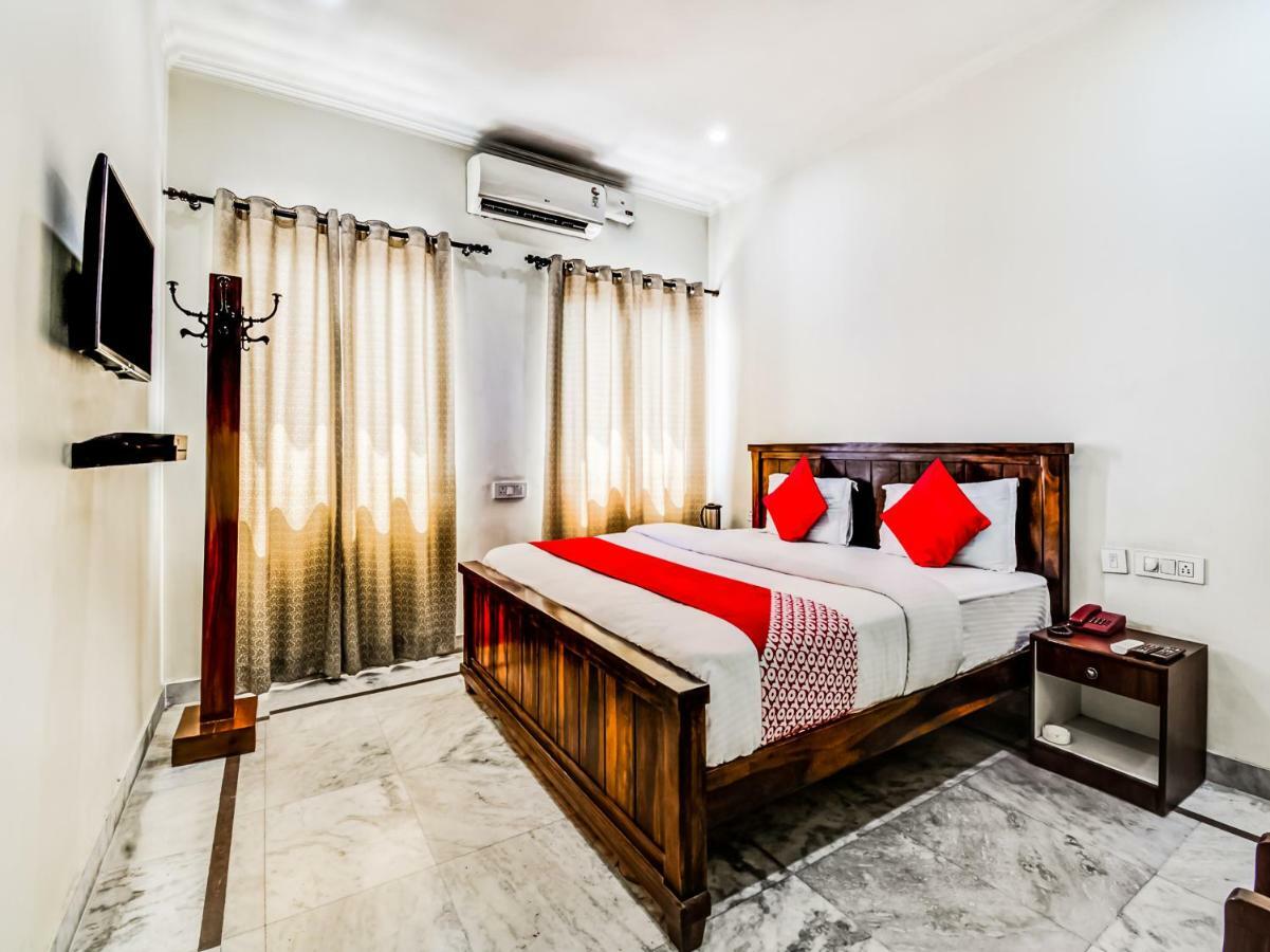 ג'איפור Oyo 22400 Hotel Lichana Haveli מראה חיצוני תמונה